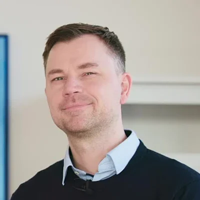 Dr. Dominik Sorber